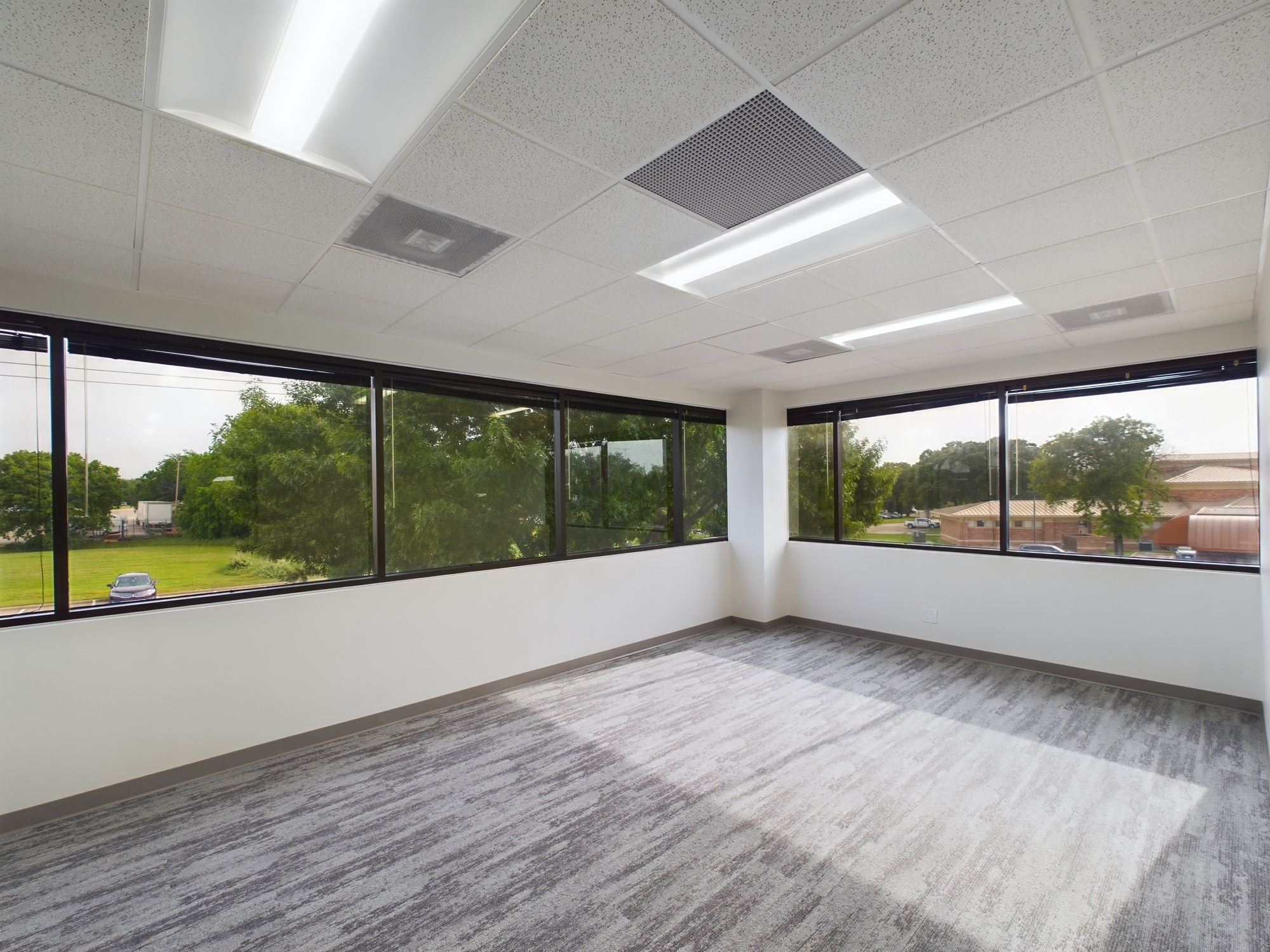 Spec Suite Corner Executive Office